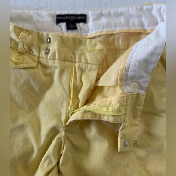 Banana republic Yellow Women's Bermuda Shorts chino stretch - Picture 3 of 6